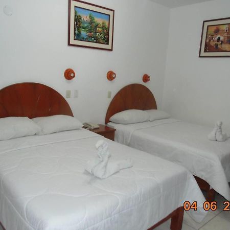 Hotel Bayovar Piura Buitenkant foto