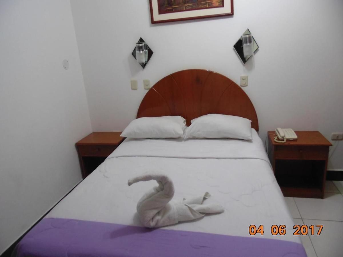 Hotel Bayovar Piura Buitenkant foto